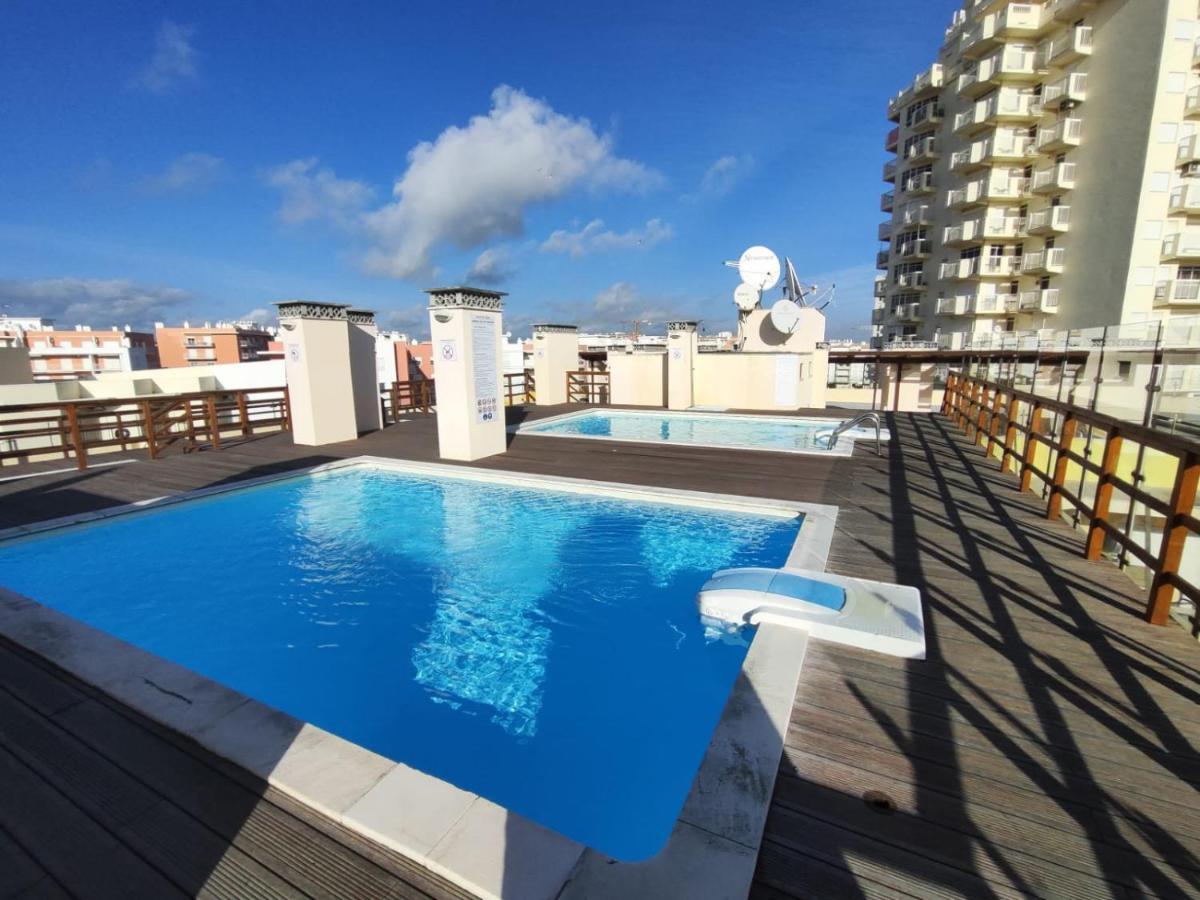 Armacao De Pera Ocean Terrace With Pool By Homing Apartment Exterior photo