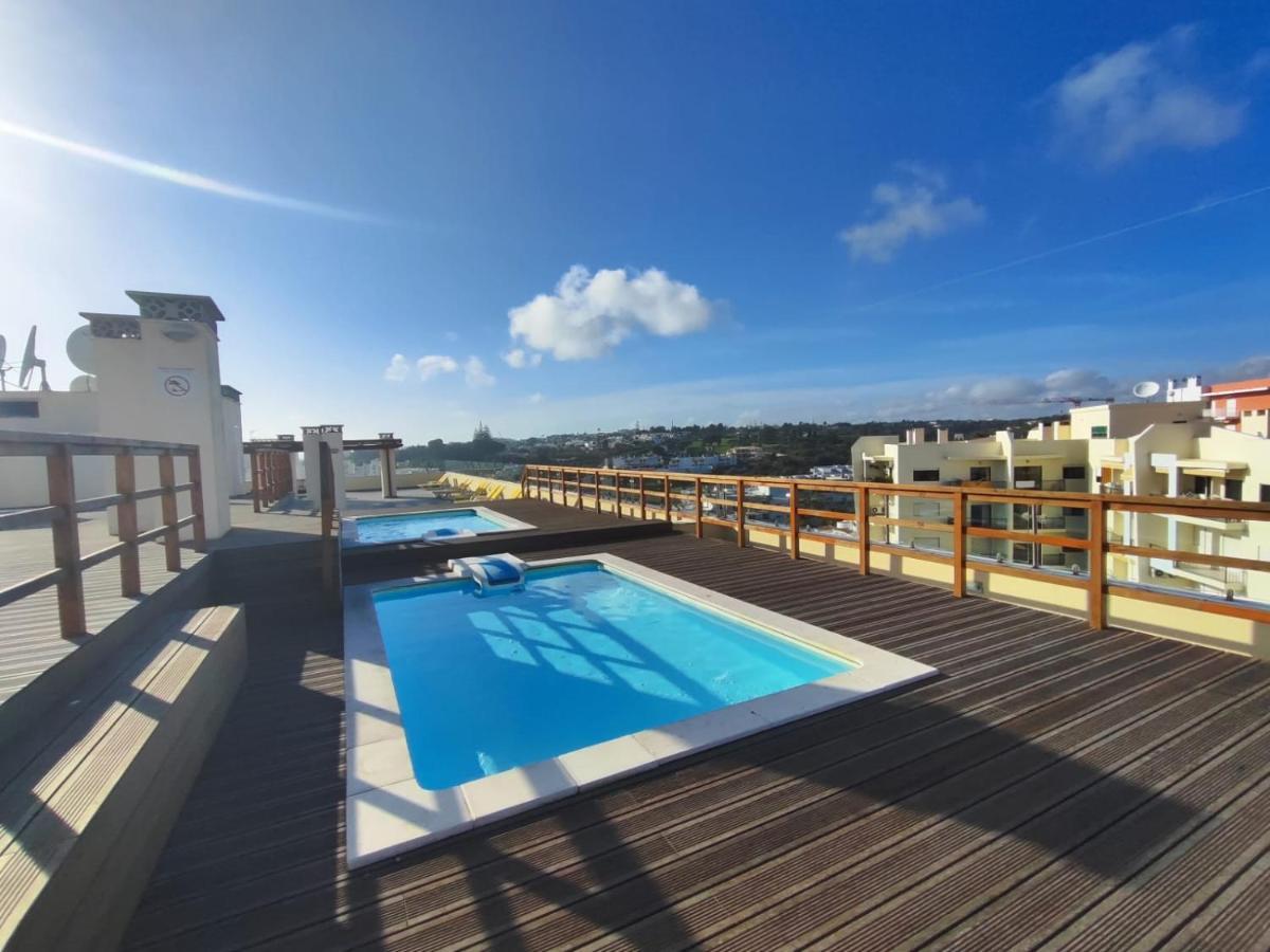 Armacao De Pera Ocean Terrace With Pool By Homing Apartment Exterior photo